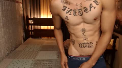 Snapshot of justine_hunk chatting on December 2024 04:41:01 AM justine_hunk online show from December 2024 04:41:01 AM