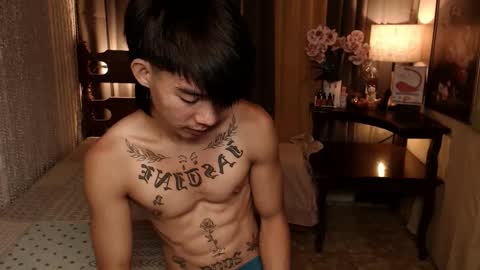 Snapshot of justine_hunk chatting on January 2025 03:55:01 PM justine_hunk online show from January 2025 03:55:01 PM