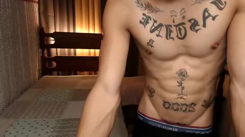 Snapshot of justine_hunk chatting on January 2025 11:18:02 AM justine_hunk online show from January 2025 11:18:02 AM