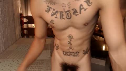 Snapshot of justine_hunk chatting on October 2025 04:49:01 AM justine_hunk online show from October 2025 04:49:01 AM