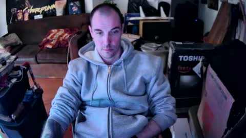 Snapshot of justinelsmith chatting on February 2025 02:41:01 AM justinelsmith online show from February 2025 02:41:01 AM
