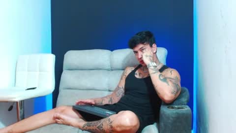 justinfuller_31 online show from May 2026 06:58:01 PM