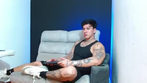 justinfuller_31 online show from June 2026 11:57:01 PM
