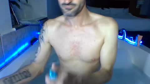 Justin online show from October 2025 04:27:01 AM