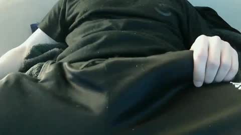 Snapshot of justinjaybee69 chatting on March 2025 11:48:01 PM Justinjaybee online show from March 2025 11:48:01 PM