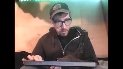 justinjerksit online show from December 2024 12:02:01 PM