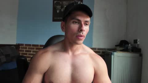 Snapshot of justinkart chatting on March 2025 08:32:02 PM justinkart online show from March 2025 08:32:02 PM