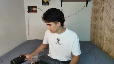 justinsinner1 online show from February 2025 10:09:01 PM