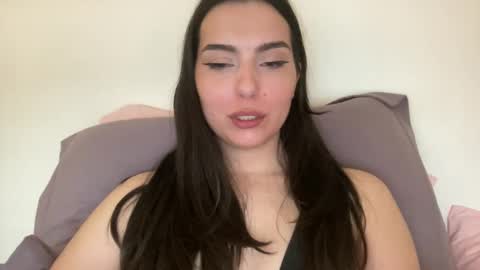 Snapshot of justjessiedirtygirl chatting on January 2025 09:50:01 PM Jess online show from January 2025 09:50:01 PM
