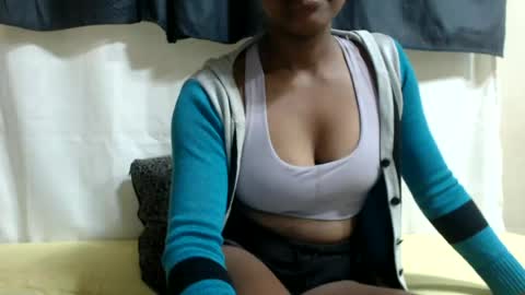 Justlhot online show from June 2026 04:04:02 AM