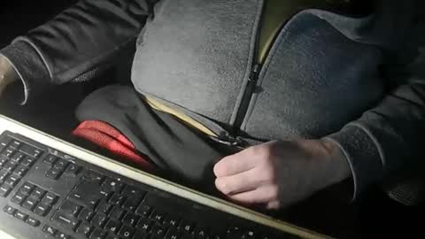 Snapshot of justme39057 chatting on March 2026 04:19:01 PM Justme39057 online show from March 2026 04:19:01 PM