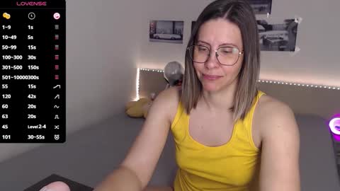Julie online show from May 2026 03:56:02 AM