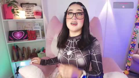 Emy online show from February 2026 12:22:02 AM