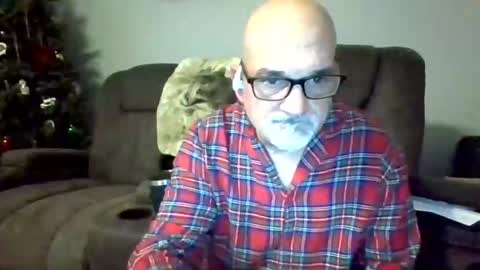 Snapshot of justredneck chatting on December 2024 08:03:02 AM justredneck online show from December 2024 08:03:02 AM