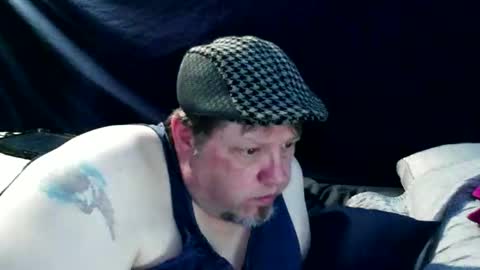 justsetfree online show from May 2026 06:42:02 AM