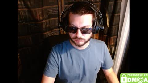 M. Dean online show from November 2025 04:33:02 AM