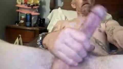 Snapshot of justwant2strokeit chatting on February 2026 08:58:02 AM justwant2strokeit online show from February 2026 08:58:02 AM