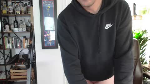 Snapshot of justwondering9 chatting on April 2026 03:53:01 PM justwondering9 online show from April 2026 03:53:01 PM