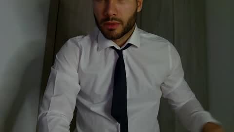 Justin online show from October 2025 08:54:02 PM