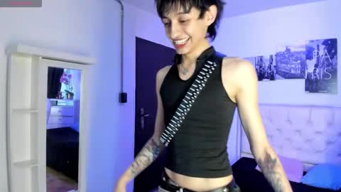 juuli_ross_ online show from February 2026 08:46:02 PM