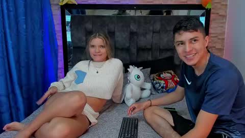 Snapshot of juva_ chatting on February 2025 12:52:02 AM Juan and friends online show from February 2025 12:52:02 AM