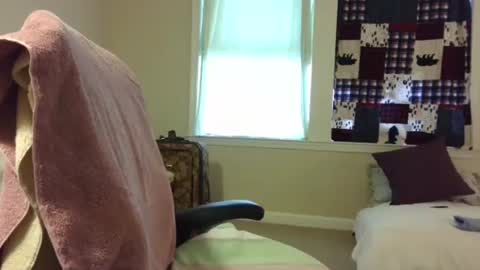 Snapshot of jwolf86 chatting on March 2025 02:04:02 PM Wolf online show from March 2025 02:04:02 PM