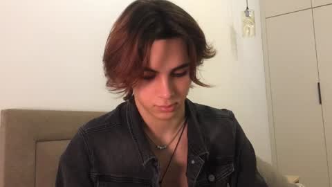 Snapshot of k0sta_32 chatting on January 2025 08:54:01 PM k0sta online show from January 2025 08:54:01 PM