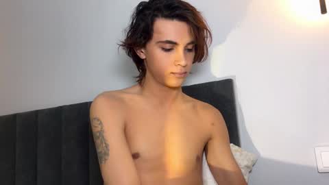 Snapshot of k0sta_32 chatting on January 2025 10:31:02 AM k0sta online show from January 2025 10:31:02 AM