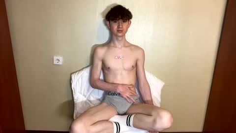 Snapshot of k1tty_b0y chatting on January 2025 09:08:01 PM k1tty b0y online show from January 2025 09:08:01 PM