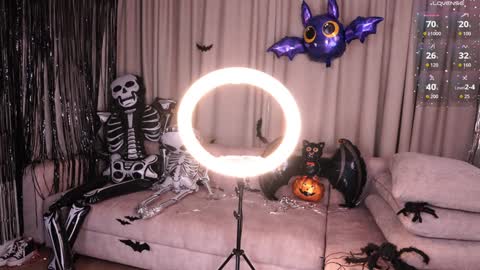 Amely online show from November 2025 04:47:01 AM