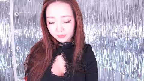 Amely online show from November 2025 04:59:02 AM