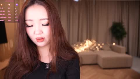 Amely online show from March 2026 04:01:01 AM