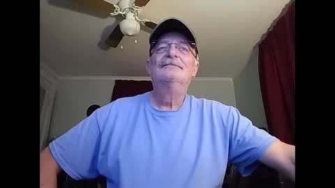 Snapshot of kabriggs137 chatting on February 2025 01:23:01 AM kabriggs137 online show from February 2025 01:23:01 AM