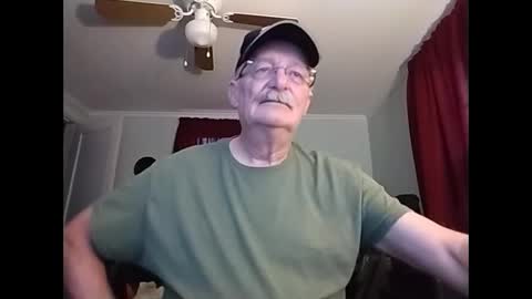 Snapshot of kabriggs137 chatting on February 2025 11:34:02 PM kabriggs137 online show from February 2025 11:34:02 PM