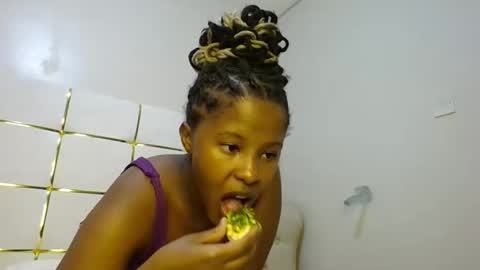 kadime online show from February 2025 07:49:01 PM