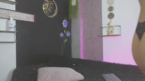 kadybrowm online show from September 2025 02:21:01 PM