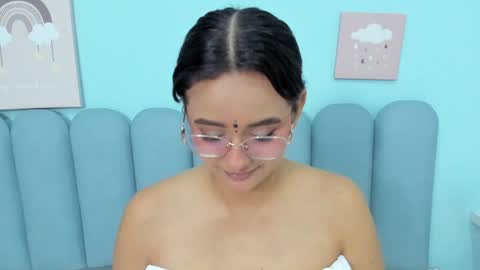 Kyelie online show from January 2025 09:25:02 PM