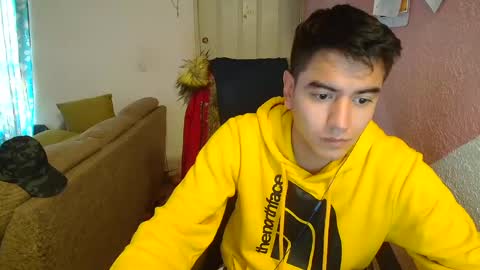 Snapshot of kael_art_d chatting on December 2024 11:07:01 PM kael_art_d online show from December 2024 11:07:01 PM