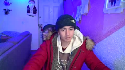 Snapshot of kael_art_d chatting on December 2024 03:40:01 AM kael_art_d online show from December 2024 03:40:01 AM