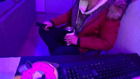 Snapshot of kael_art_d chatting on December 2024 09:45:01 AM kael_art_d online show from December 2024 09:45:01 AM