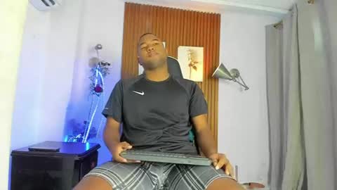 Snapshot of kael_noil chatting on July 2026 11:36:02 AM kael_noil online show from July 2026 11:36:02 AM