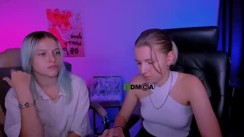 kaela_spell_ online show from November 2025 08:30:01 PM