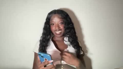 Kae the Brat online show from May 2026 11:24:01 PM