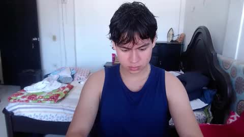 Snapshot of kafer_1022 chatting on December 2025 02:58:02 PM kafer online show from December 2025 02:58:02 PM