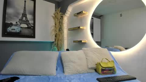 Snapshot of kagomme_h chatting on September 2025 10:05:01 AM Antonella online show from September 2025 10:05:01 AM