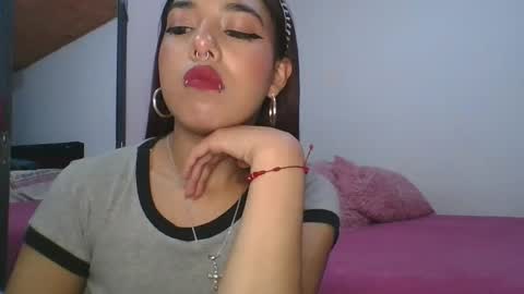 Snapshot of kahelipurple chatting on January 2025 07:40:01 PM KAHELIINDEPENDENT MODEL online show from January 2025 07:40:01 PM