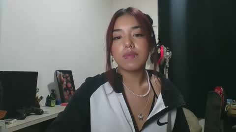 Snapshot of kahelipurple chatting on October 2025 10:20:02 PM KAHELIINDEPENDENT MODEL online show from October 2025 10:20:02 PM