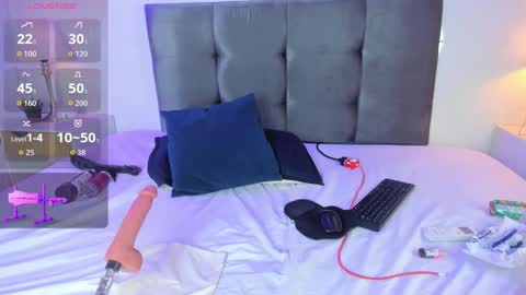 Snapshot of kai_riptide chatting on November 2025 09:15:01 PM Kai online show from November 2025 09:15:01 PM