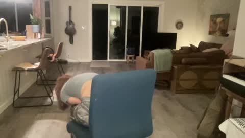 Snapshot of kaileeshy chatting on November 2025 04:18:02 AM Kailee Smile online show from November 2025 04:18:02 AM