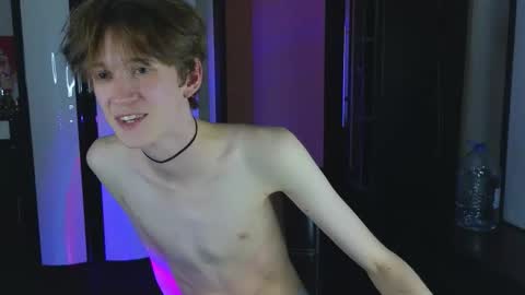Snapshot of kaislutx chatting on September 2025 08:31:02 PM slutkai online show from September 2025 08:31:02 PM